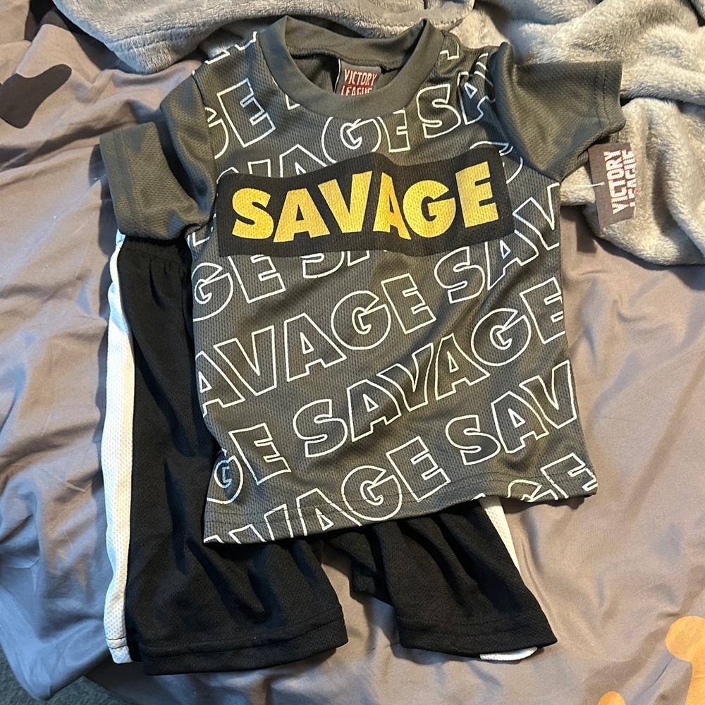 Salvage Kids Black and Gray 'SAVAGE' Active Set with Yellow Logo - Picture 4 of 4